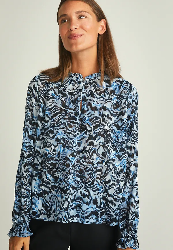 Basiraiw blouse