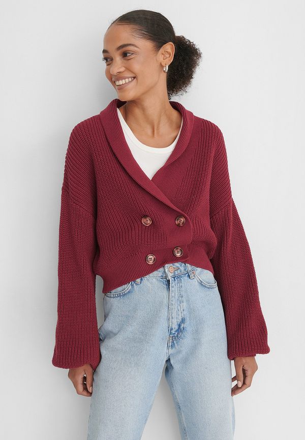 NA-KD Reborn Recycled Stickad Cardigan - Red