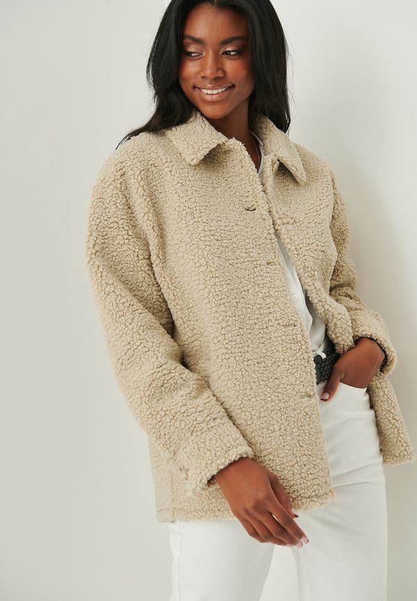 NA-KD Teddyjacka med knappar - Beige