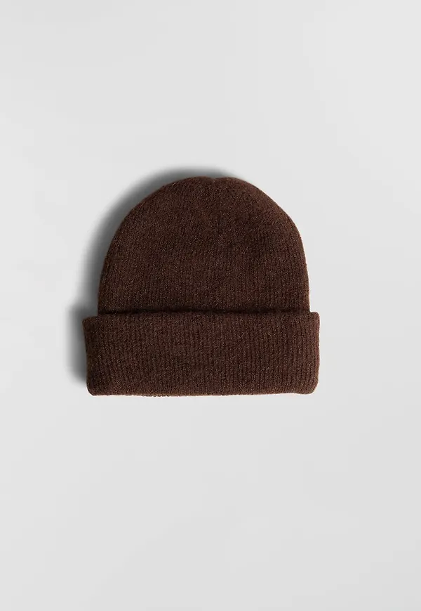 Bea hat