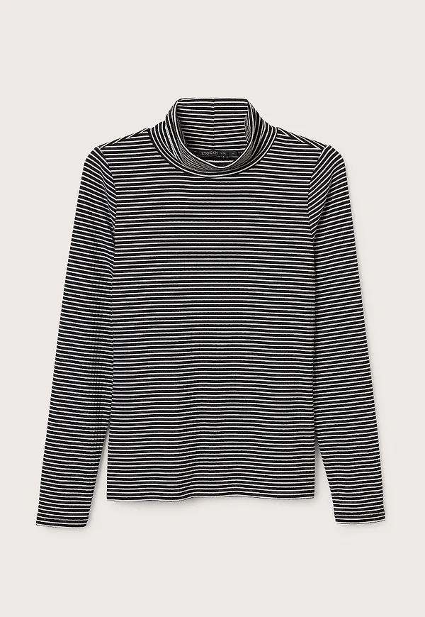Becca rollneck