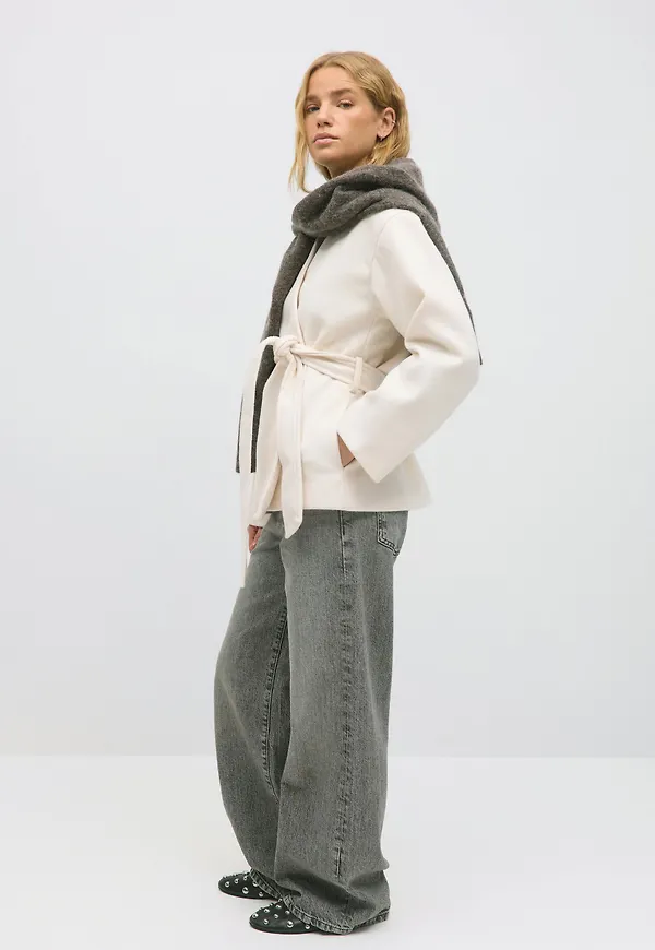 Gina Tricot - Belted short coat - korta kappor - Vit - XXS - Dam