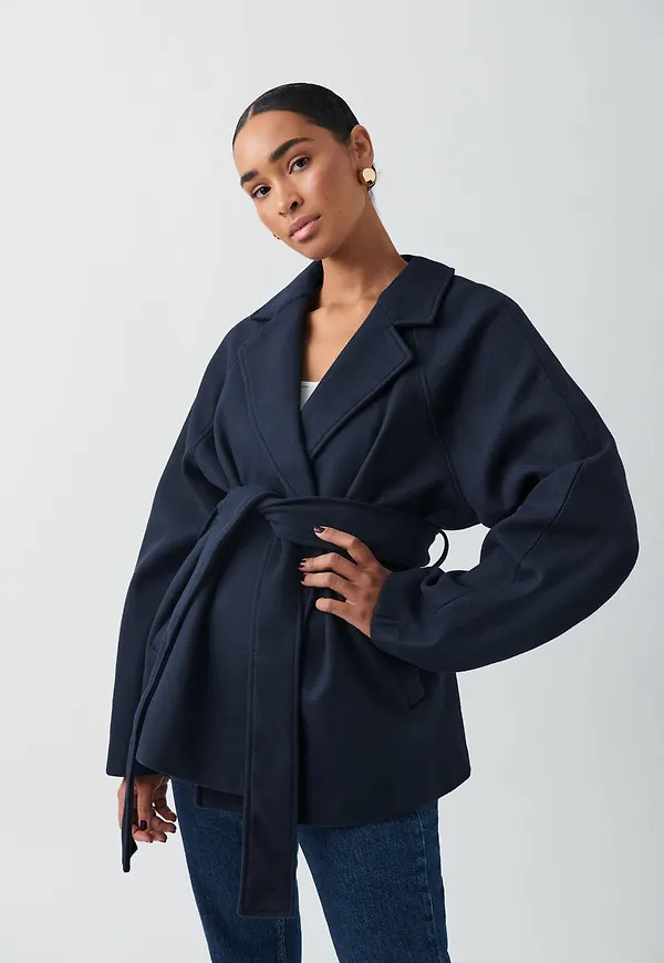 Belted short coat