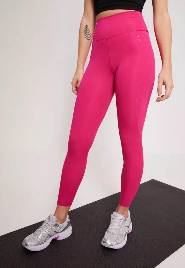 Better Bodies - Träningstights - Hot Pink - High waist leggings - Träningskläder - Training Tights