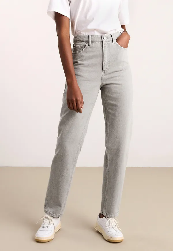 BETTY High Waist jeans