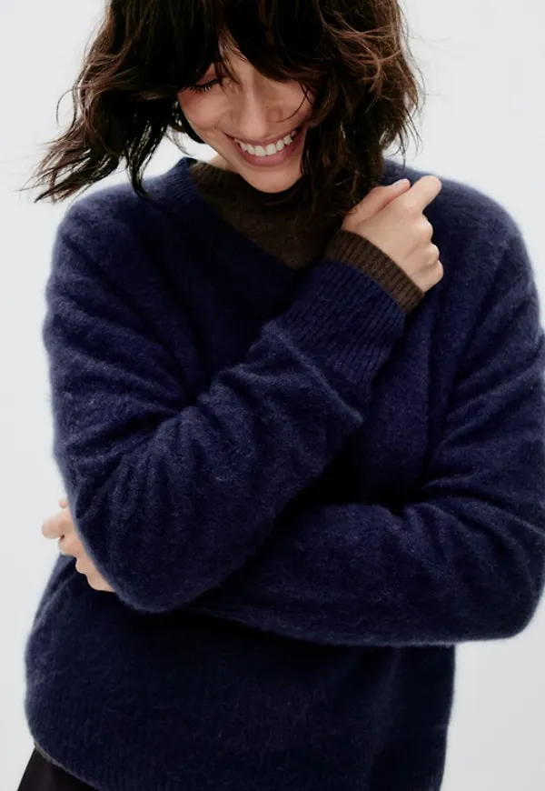 Bianca V-neck sweater