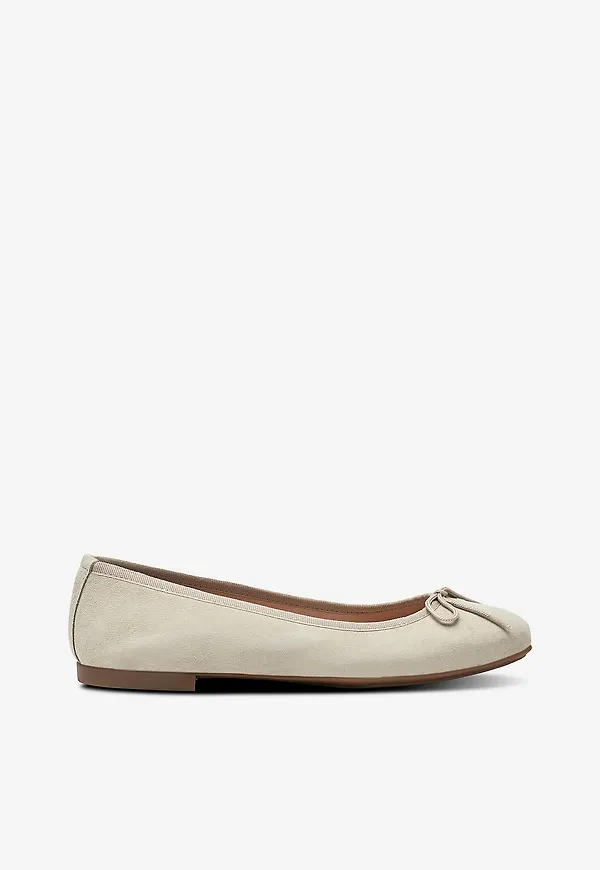 Bianco - Ballerinaskor biaMadison Ballerina Suede - Vit