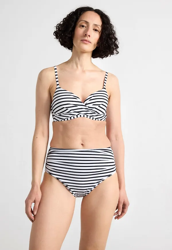 Bikinitrosa shaping