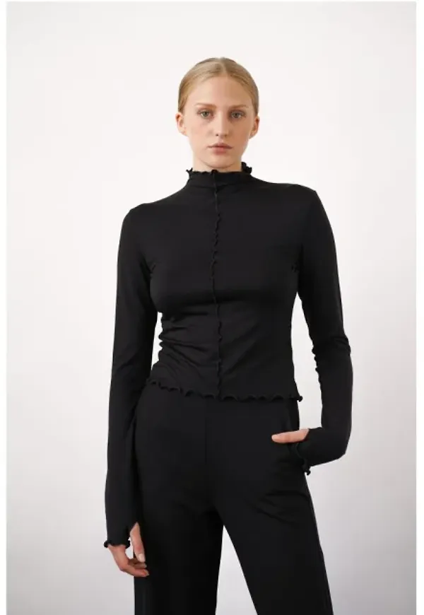 Biora Crop Top - Black