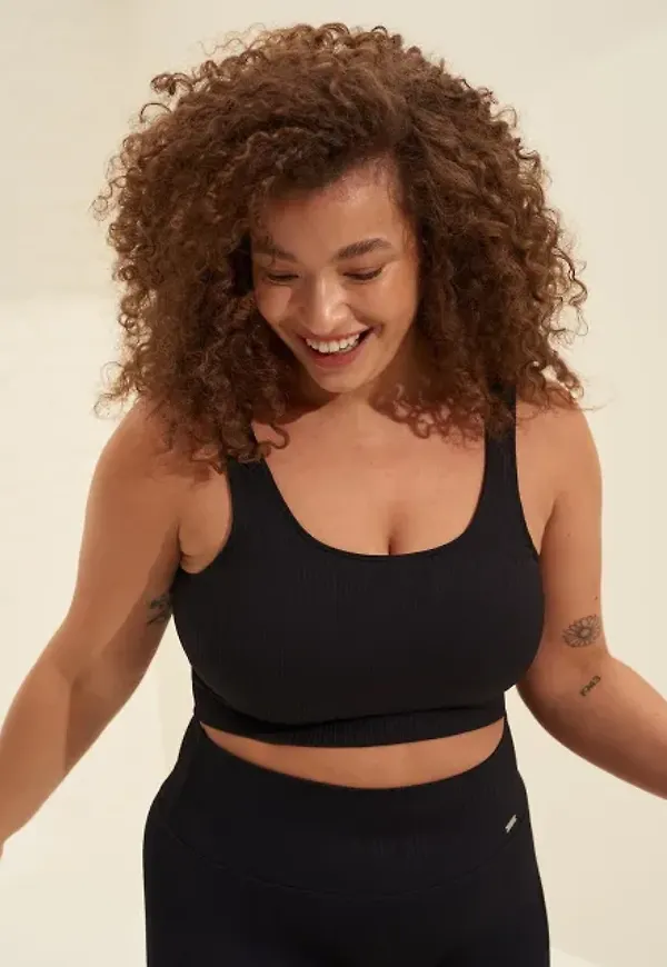 Black Ribbed Seamless Bra