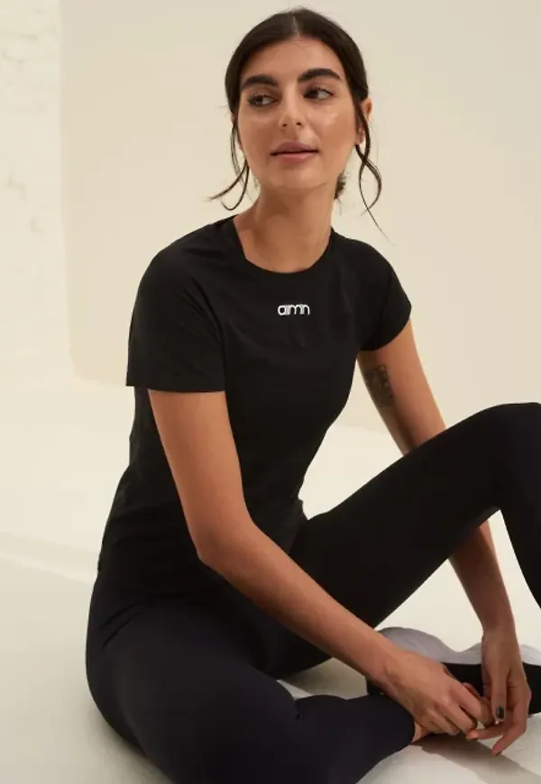 Black Soft Basic Short Sleeve
