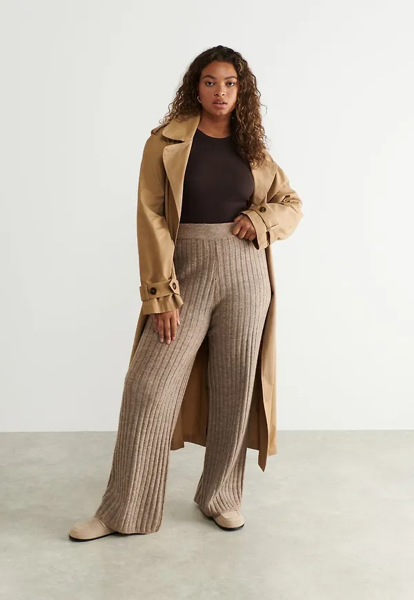 Blanca knitted trousers