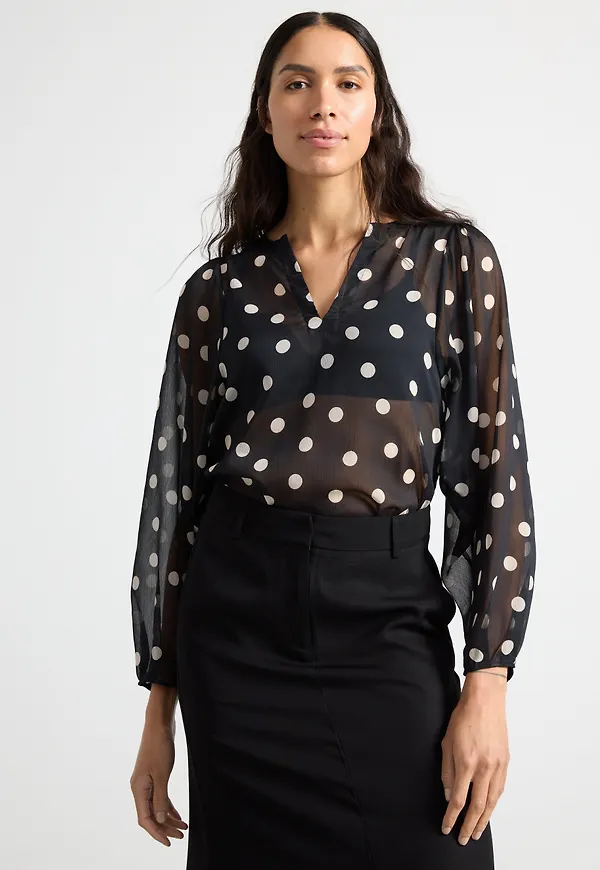 Blus i chiffong