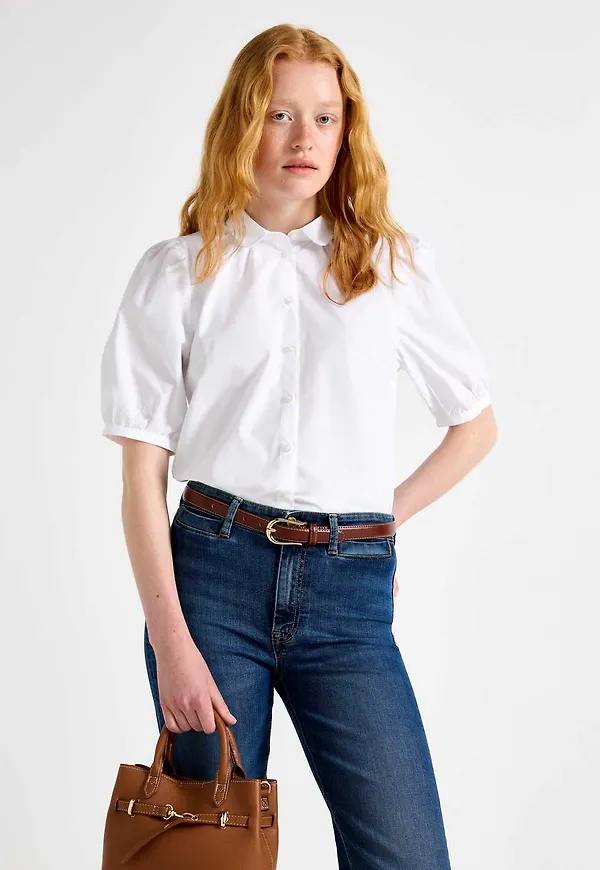 Blus med puffärmar