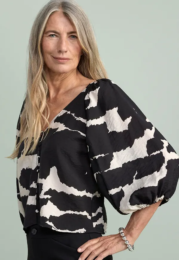 Blus med puffärm