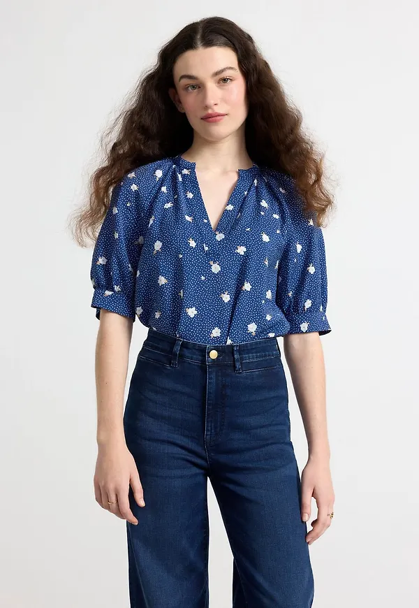 Blus med puffärmar