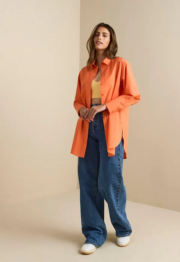 Bomullsskjorta i oversize-modell