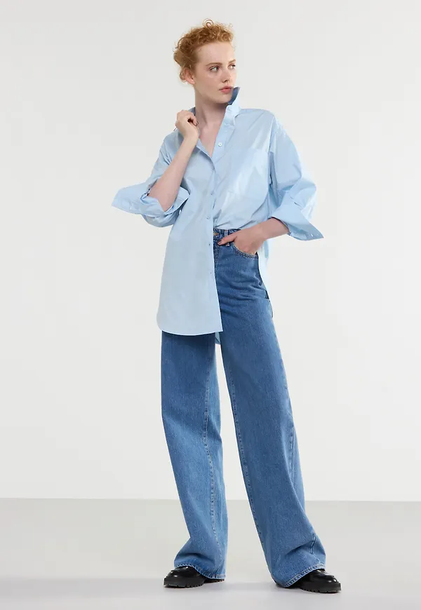 Bomullsskjorta i oversize-modell