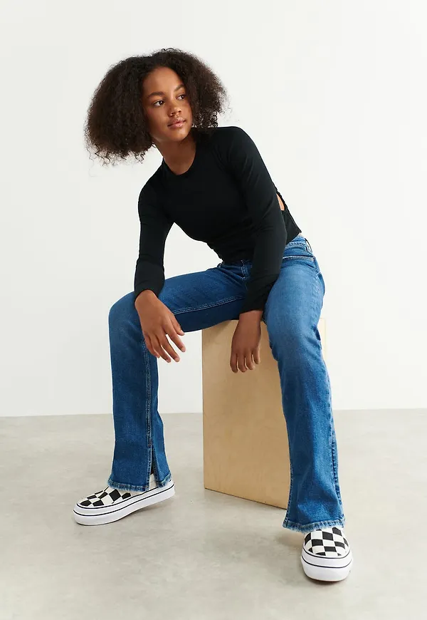 Bootcut jeans