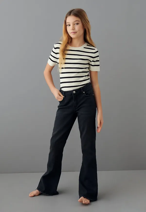 Bootcut jeans