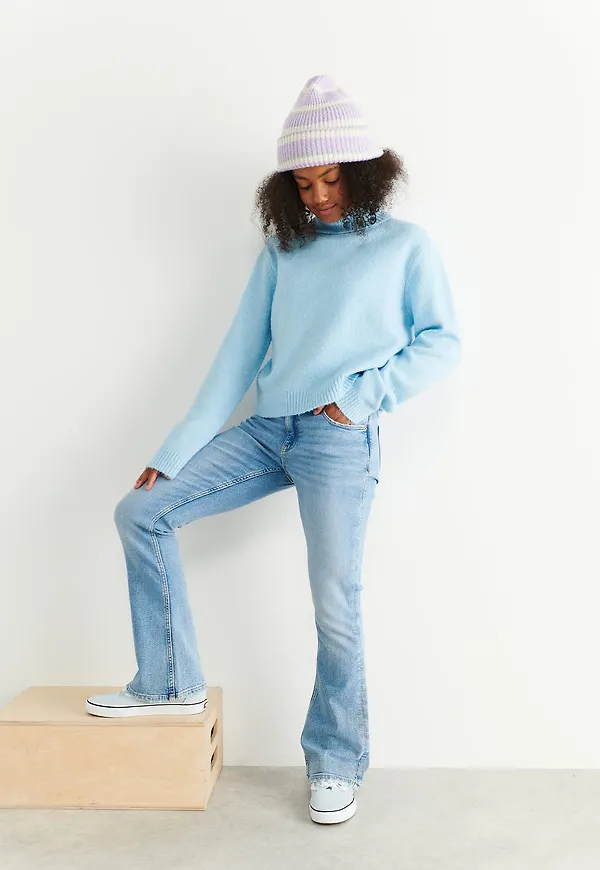 Bootcut jeans