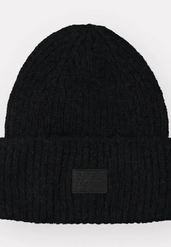 Borstad, stickad beanie med logga