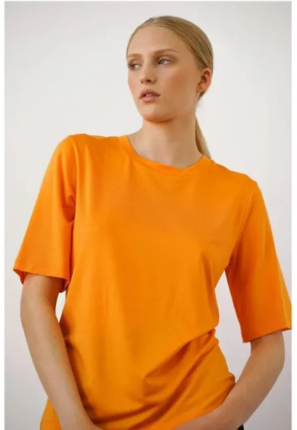 Bottas Tee - Apricot