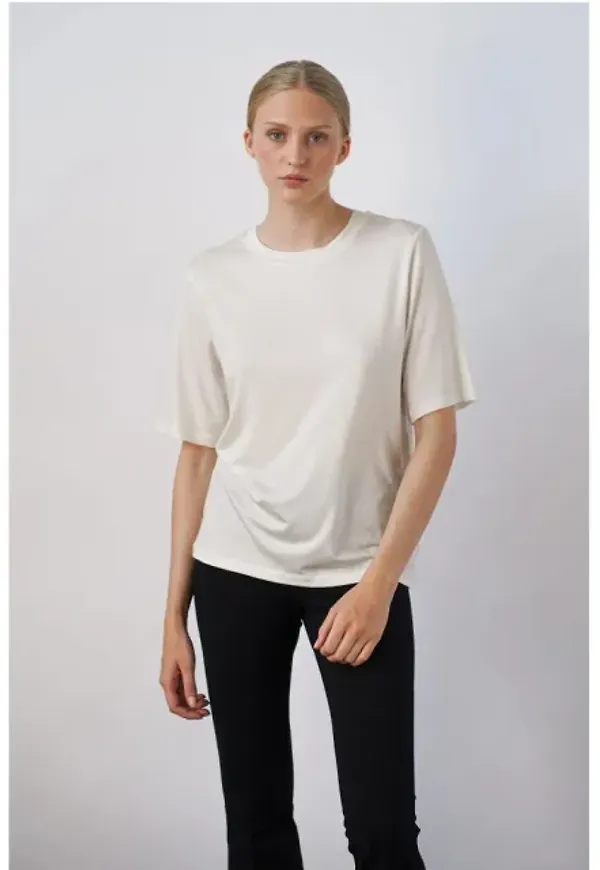 Bottas Tee - Cloud White