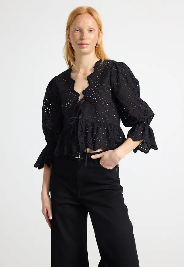 Broderie anglais blus