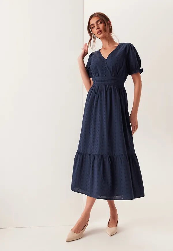 Broderie Anglaise Dress – Bubbleroom