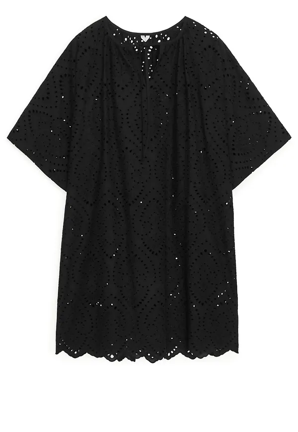 Broderie Anglaise Kaftan Dress - Black
