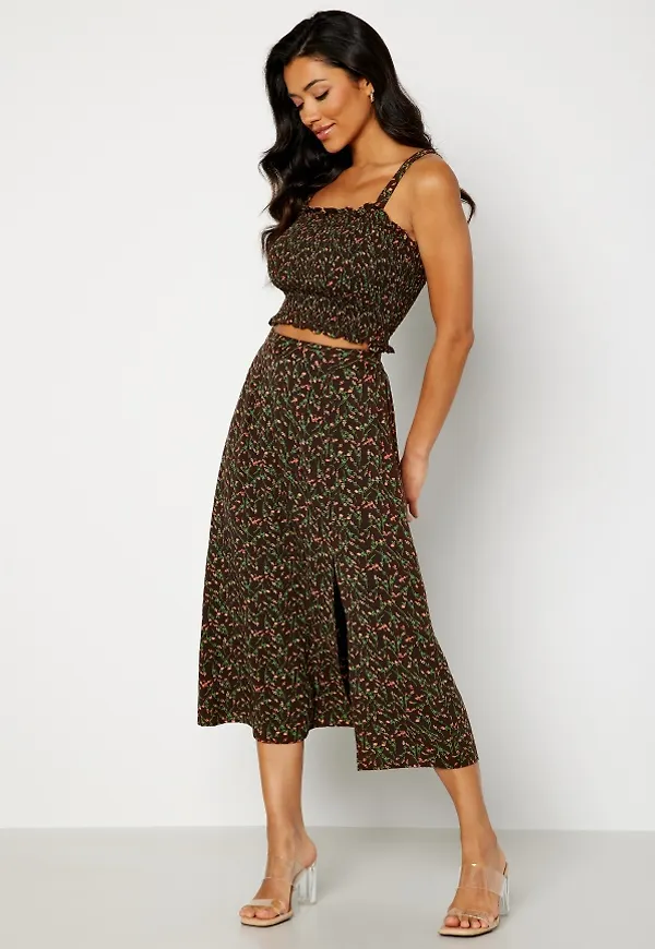 Bubbleroom Care Blossom Skirt Set Dark brown / Patterned 44