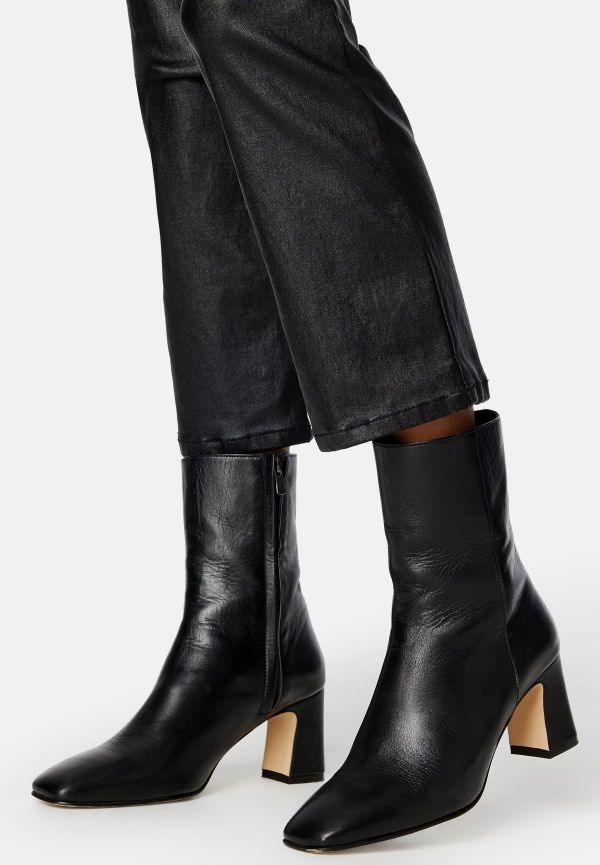 BUBBLEROOM CC Leather Heeled Boots Black 40