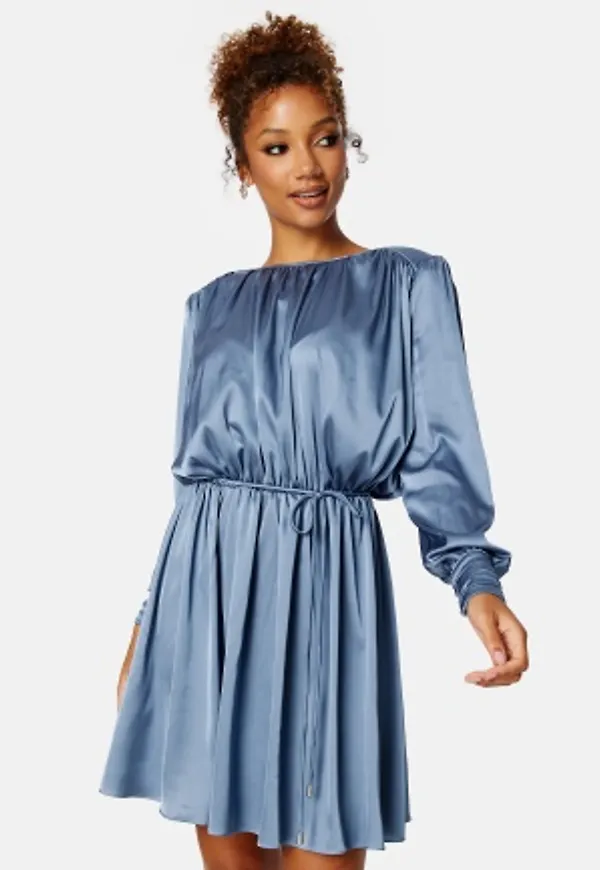 bubbleroom-kl-nningar-2025-k-p-online-upp-till-0-alissa