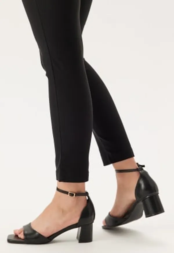 BUBBLEROOM Low Heel Sandal Black 36