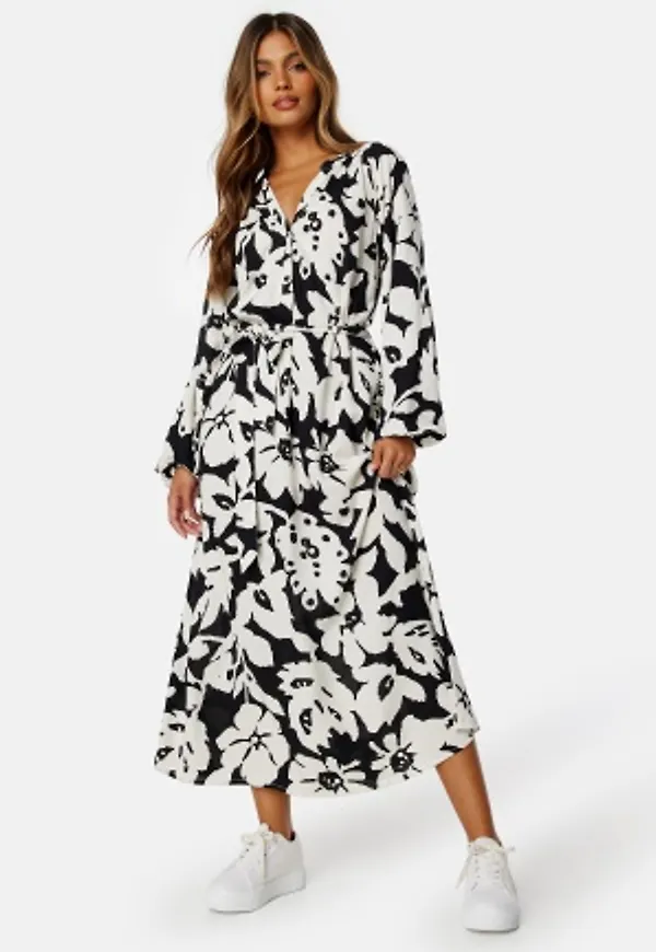 BUBBLEROOM Naomi Viscose Dress Black / Offwhite 3XL