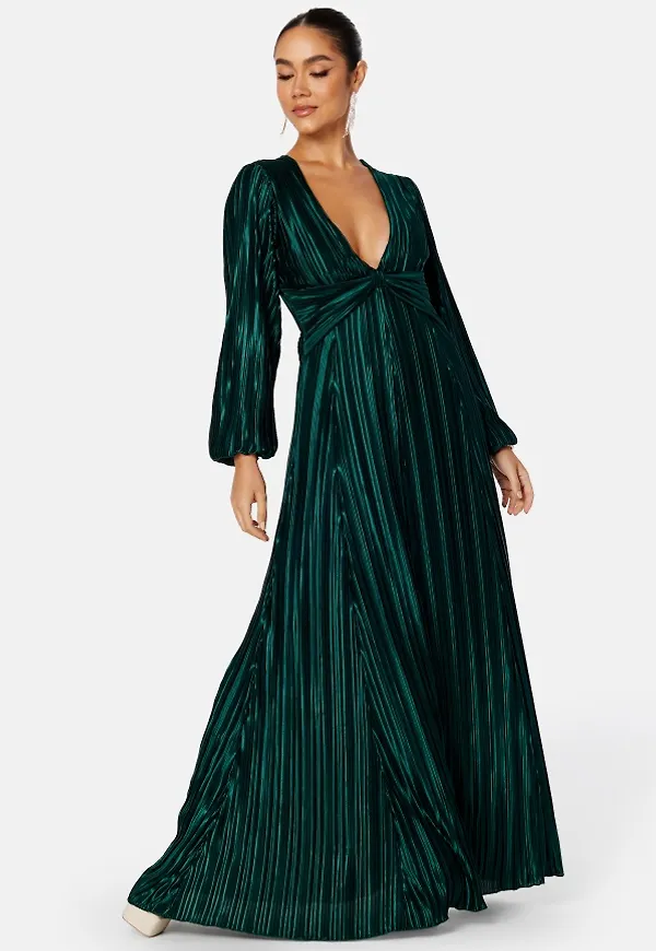 Bubbleroom Occasion Mae Pleated Gown Dark green 42