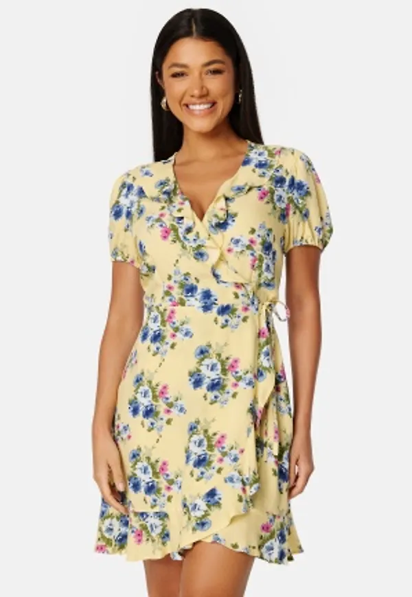 BUBBLEROOM Patrinia wrap dress Light yellow / Patterned 34
