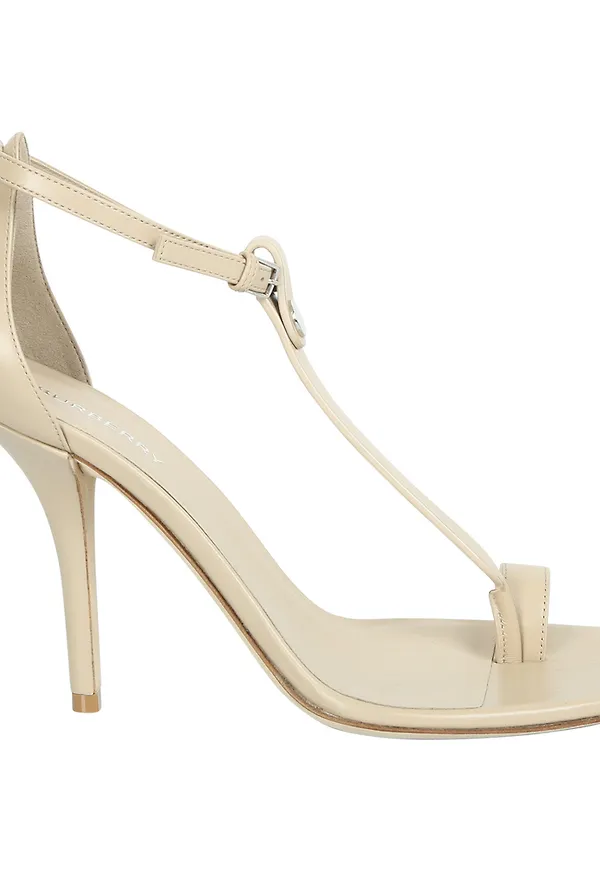 Burberry - Sandaler - Beige - Dam - Storlek: 38 1/2 Eu,39 Eu,37 Eu,37 1/2 EU
