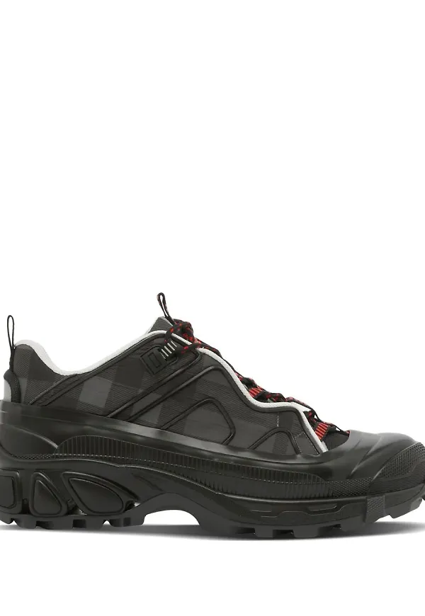 Burberry Arthur låga sneakers - Grå