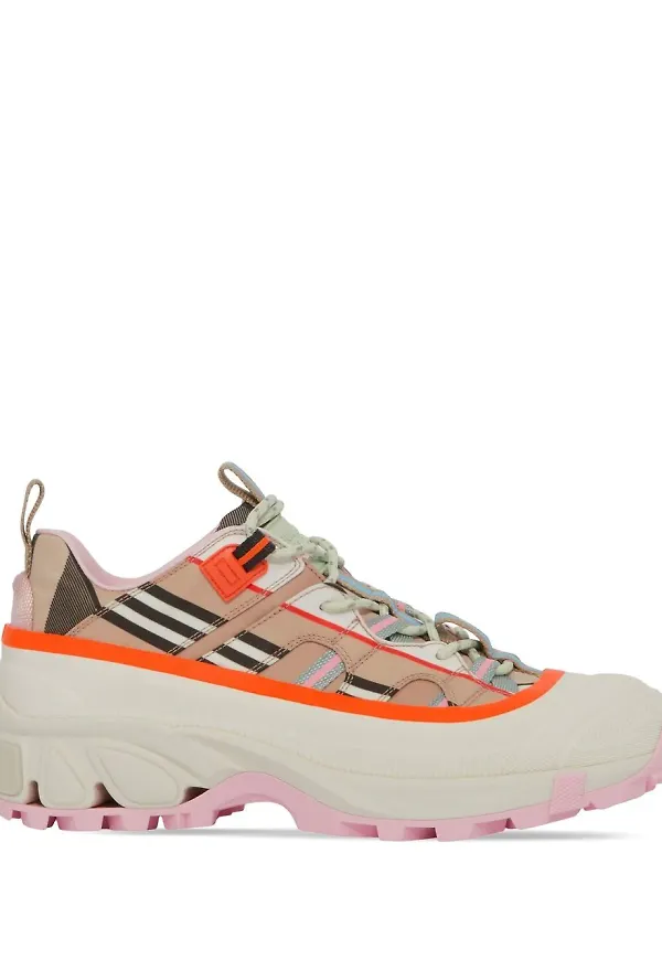 Burberry Arthur låga sneakers - Neutral