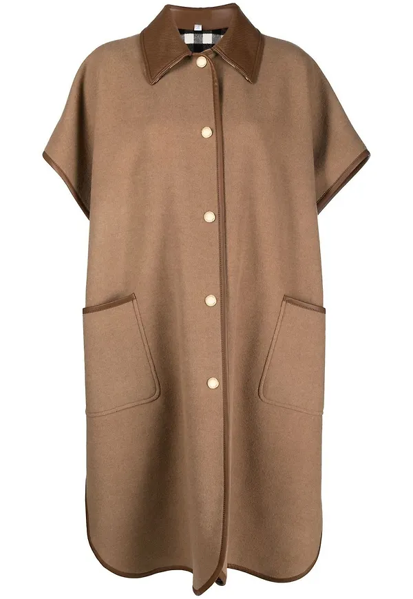 Burberry cape med tryckknapp - A7828