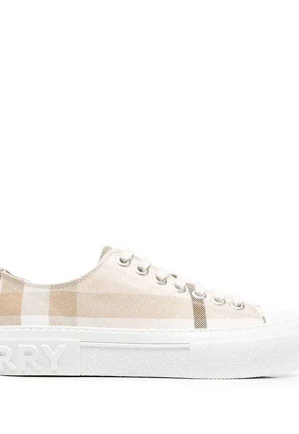 Burberry rutiga låga sneakers - Brun