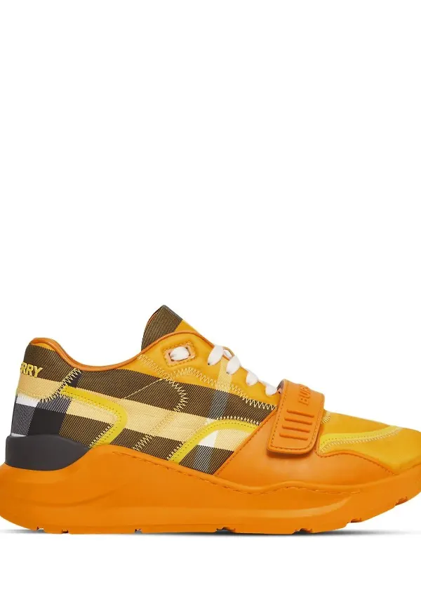 Burberry rutiga låga sneakers - Gul