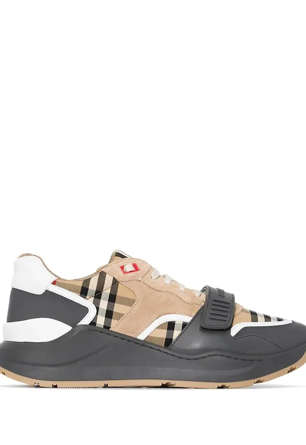 Burberry vintagerutiga låga sneakers - Brun