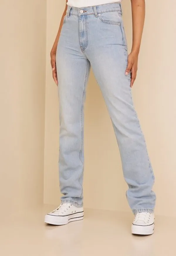 NLY Trend Cheeky Fit Long Leg Jeans Straight