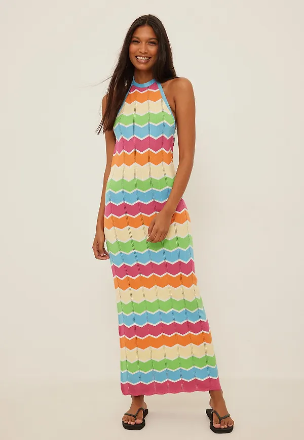 NA-KD Trend Zig zag randig stickad maxiklänning - Multicolor