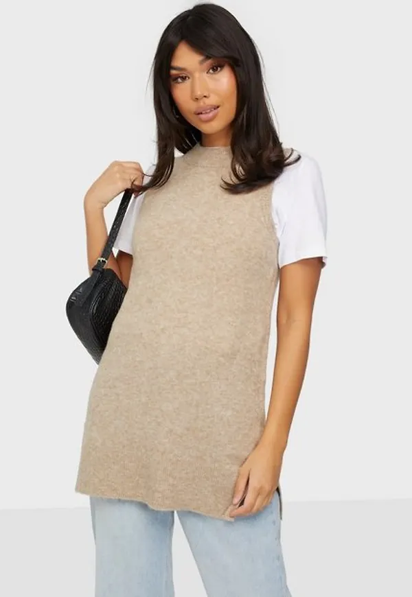 MOSS COPENHAGEN Zenie Long Vest Stickade västar