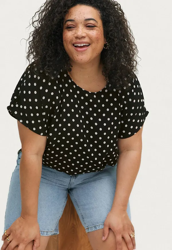 Zizzi - Blus vAnni S/S Top - Svart