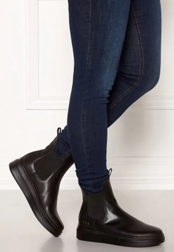 Svea Charlie High 900 Black 41